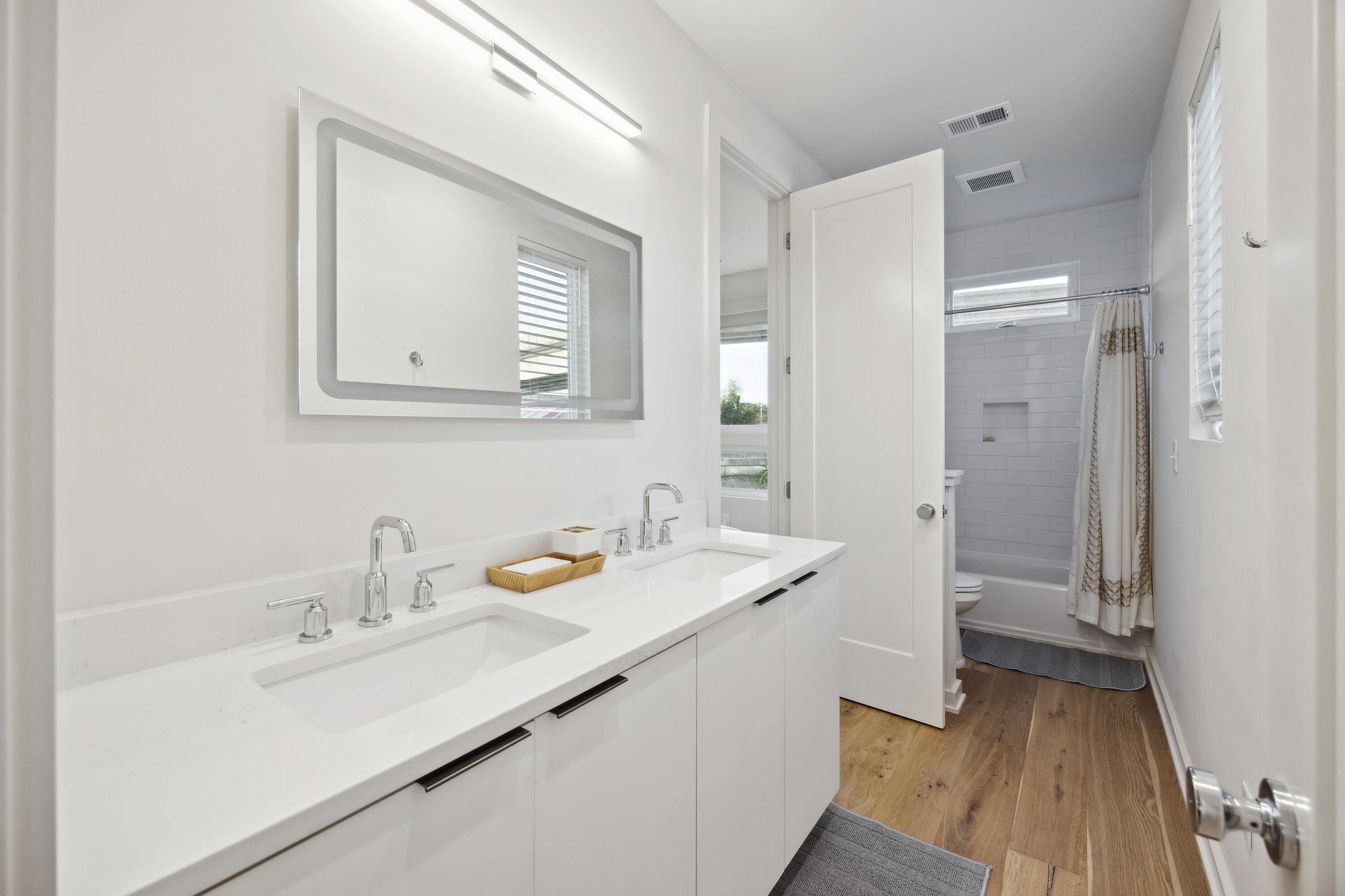 14 F Street, Unit B Charleston, SC 29403 - Photo 25 of 44 243A3357