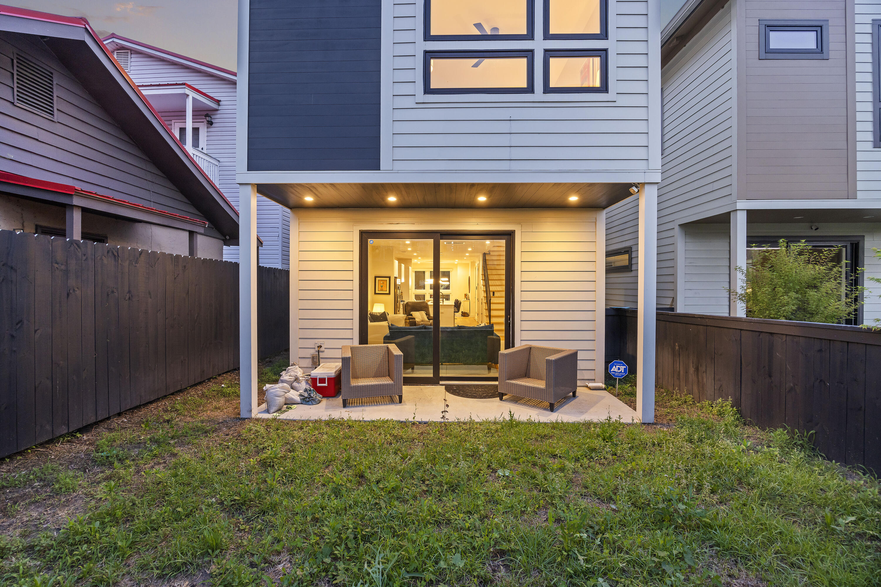 14 F Street, Unit B Charleston, SC 29403 - Photo 33 of 44 243A3533