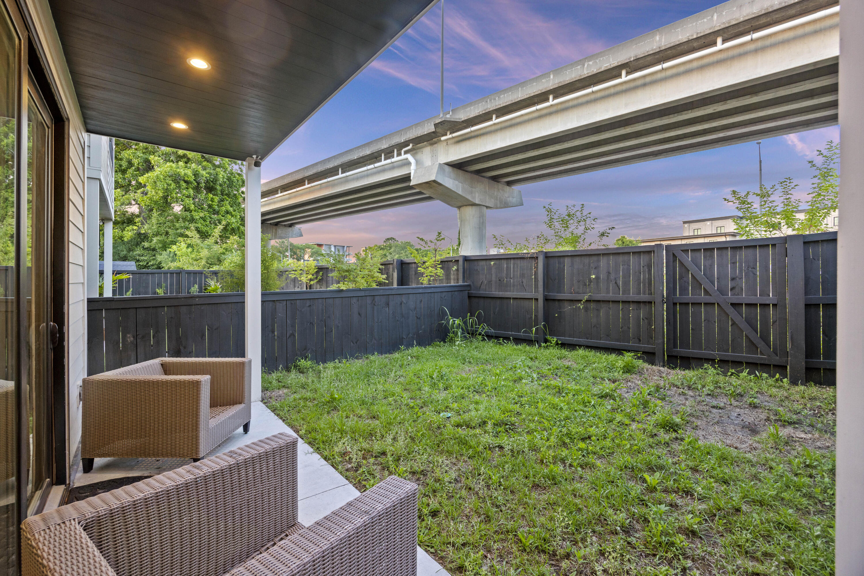 14 F Street, Unit B Charleston, SC 29403 - Photo 36 of 44 243A3462