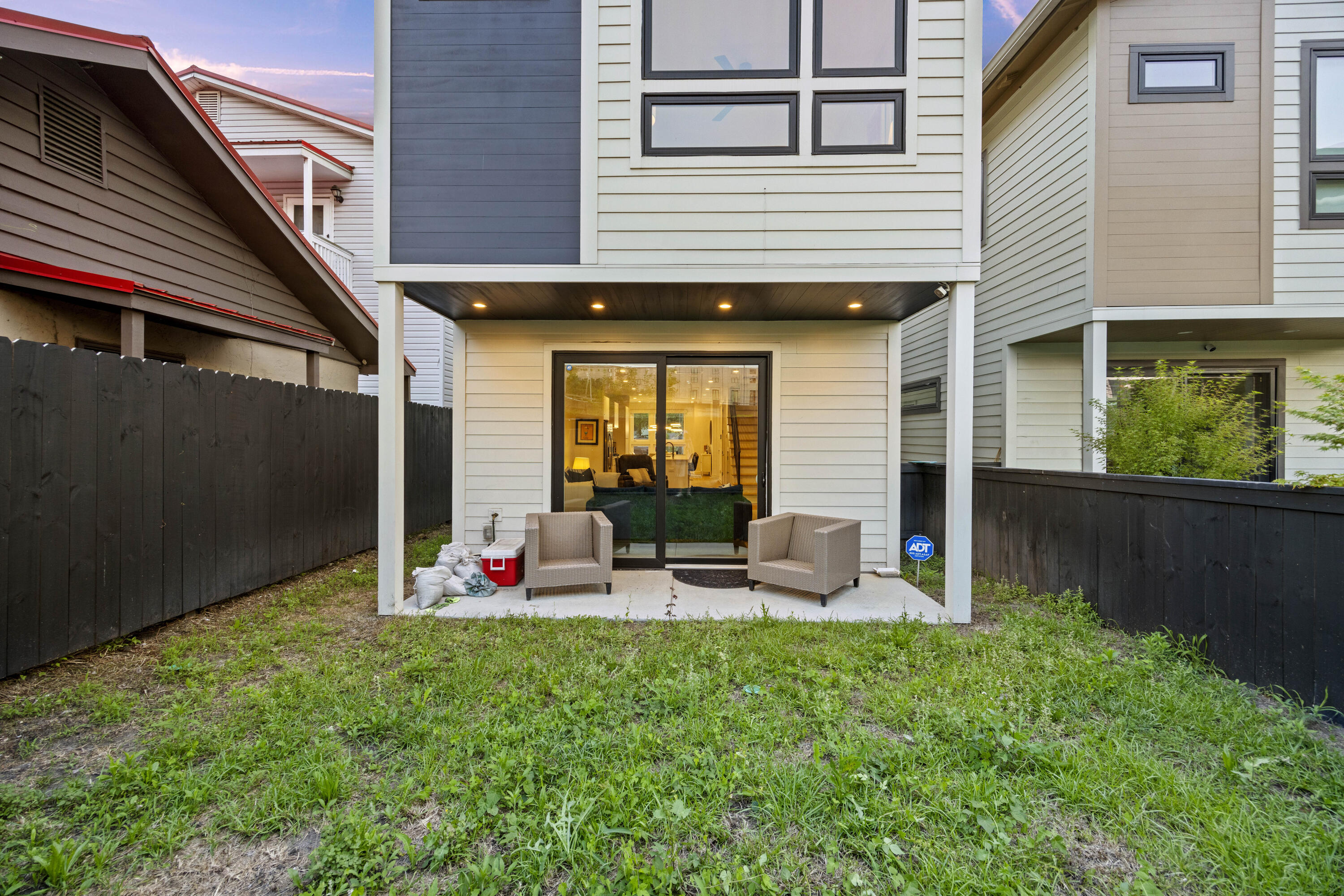 14 F Street, Unit B Charleston, SC 29403 - Photo 37 of 44 243A3452