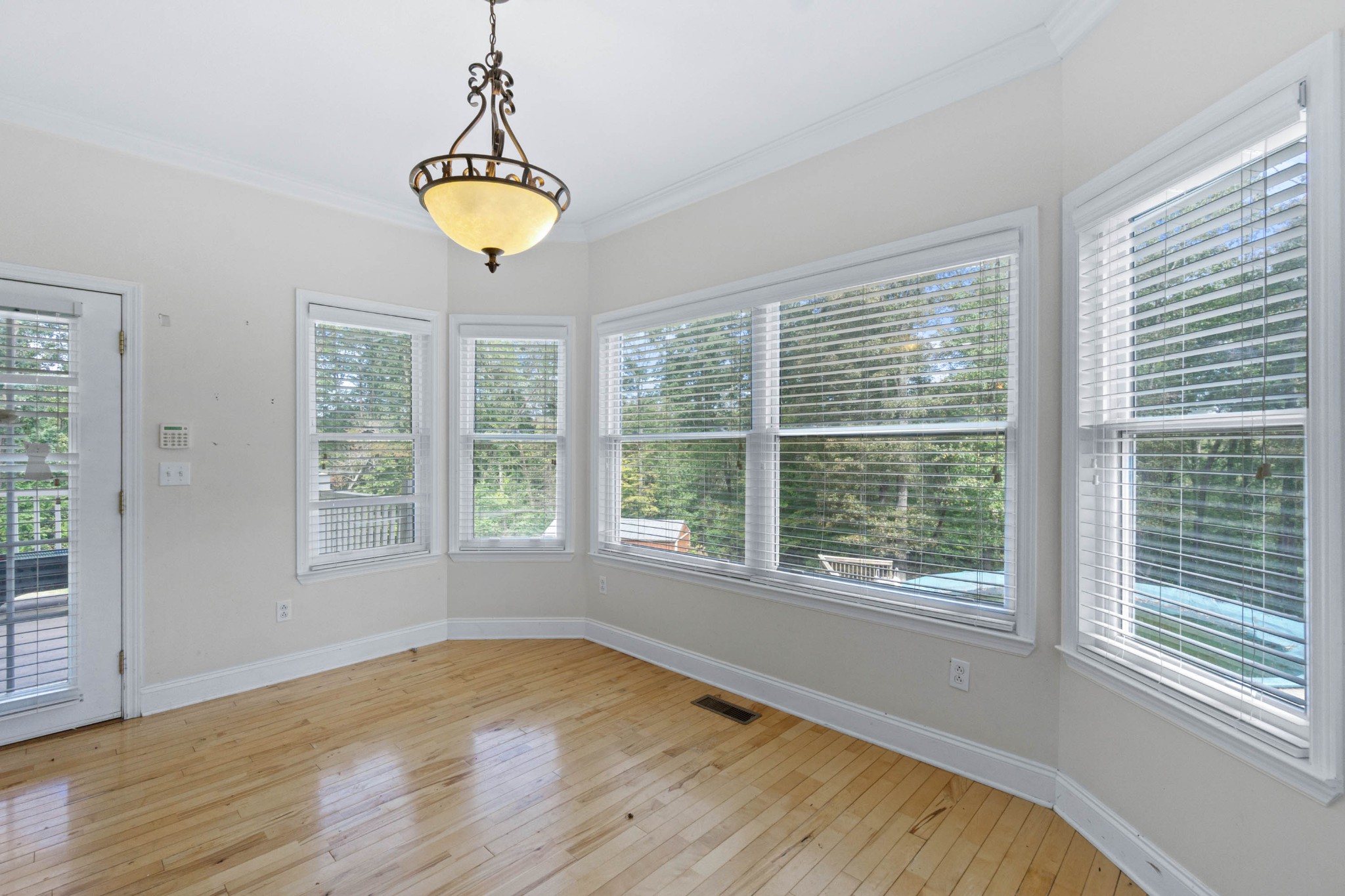 4280 Mail Loop Road South Pittsburg, TN 37380 - Photo 7 of 61