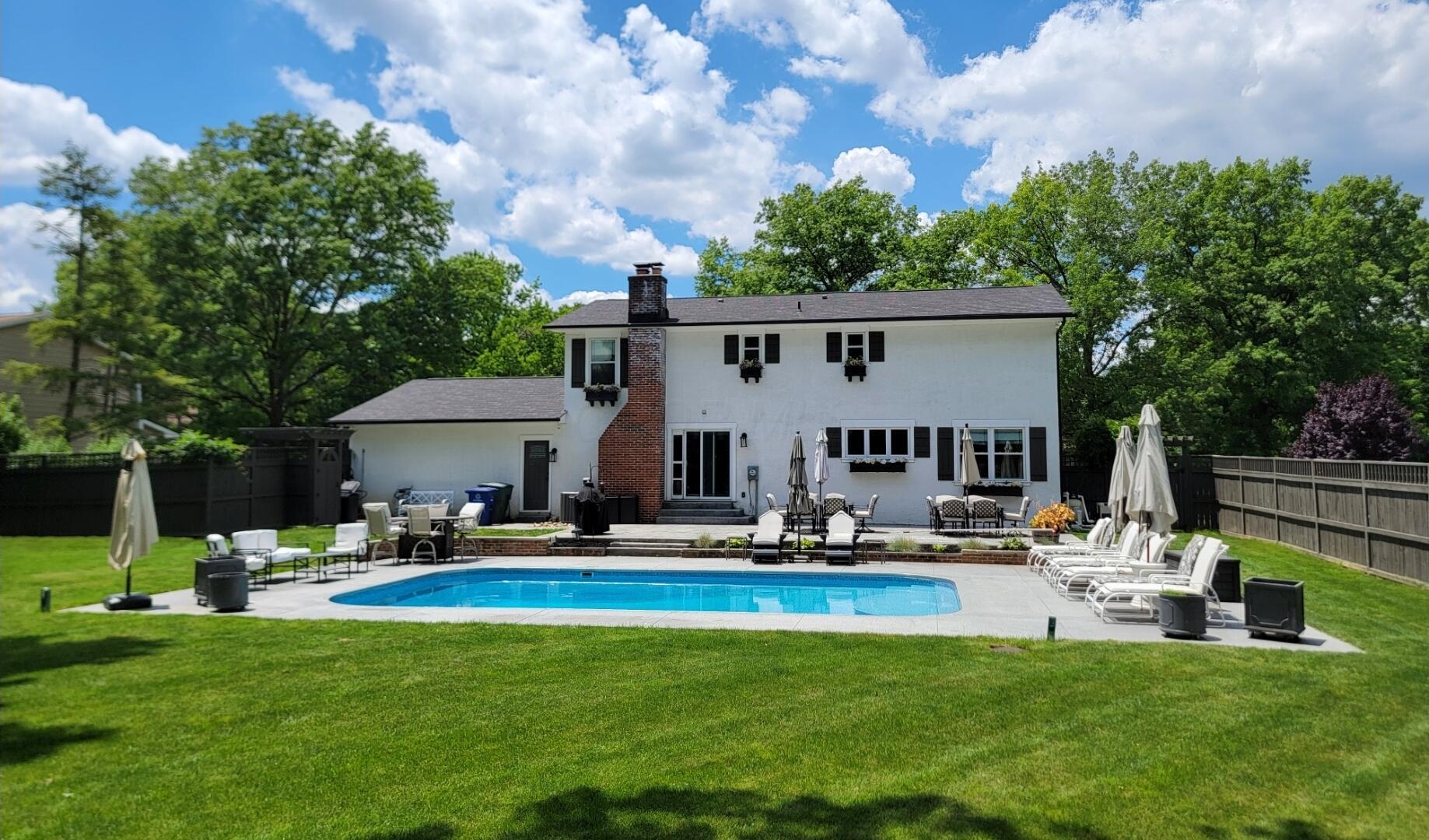 408 Indian Mound Road Columbus, OH 43213 - Photo 1 of 59 Backyard oasis