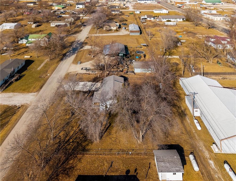 604 Stoutmore Street Polo, MO 64671 - Photo 7 of 21