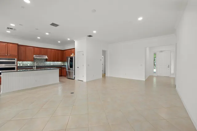 a view of empty room