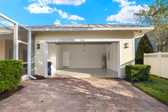 $1,090,000 | 2700 Sunbury Drive, Jupiter, FL 33458