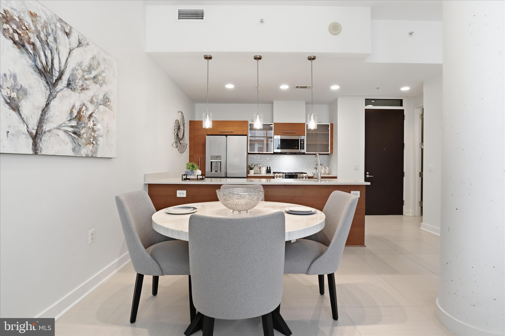 12025 New Dominion Parkway, Unit 505 Reston, VA 20190 - Photo 7 of 25 Dining Area