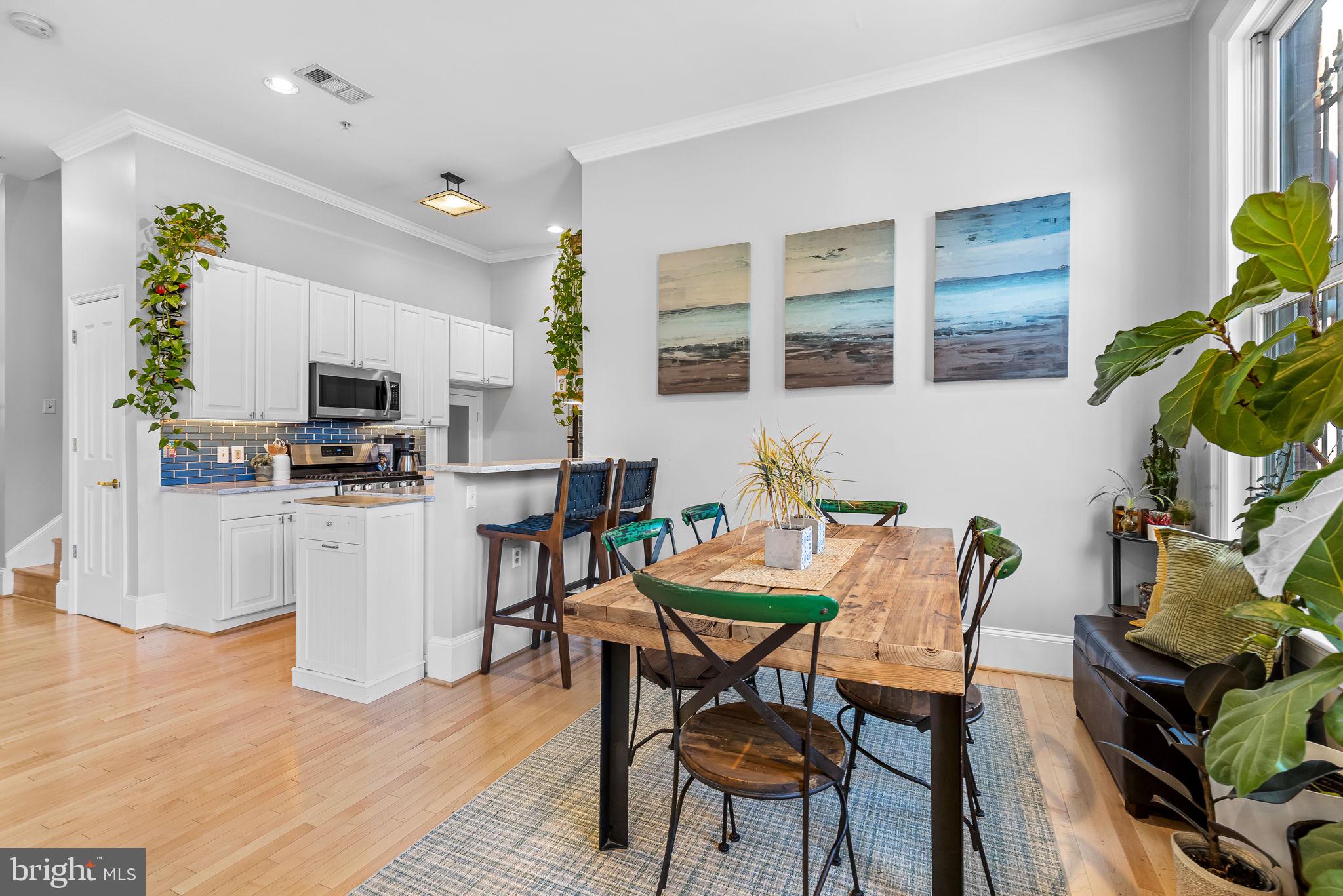 20 Logan Circle Northwest, Unit 12 Washington, DC 20005 - Photo 14 of 30 Tall Ceilings