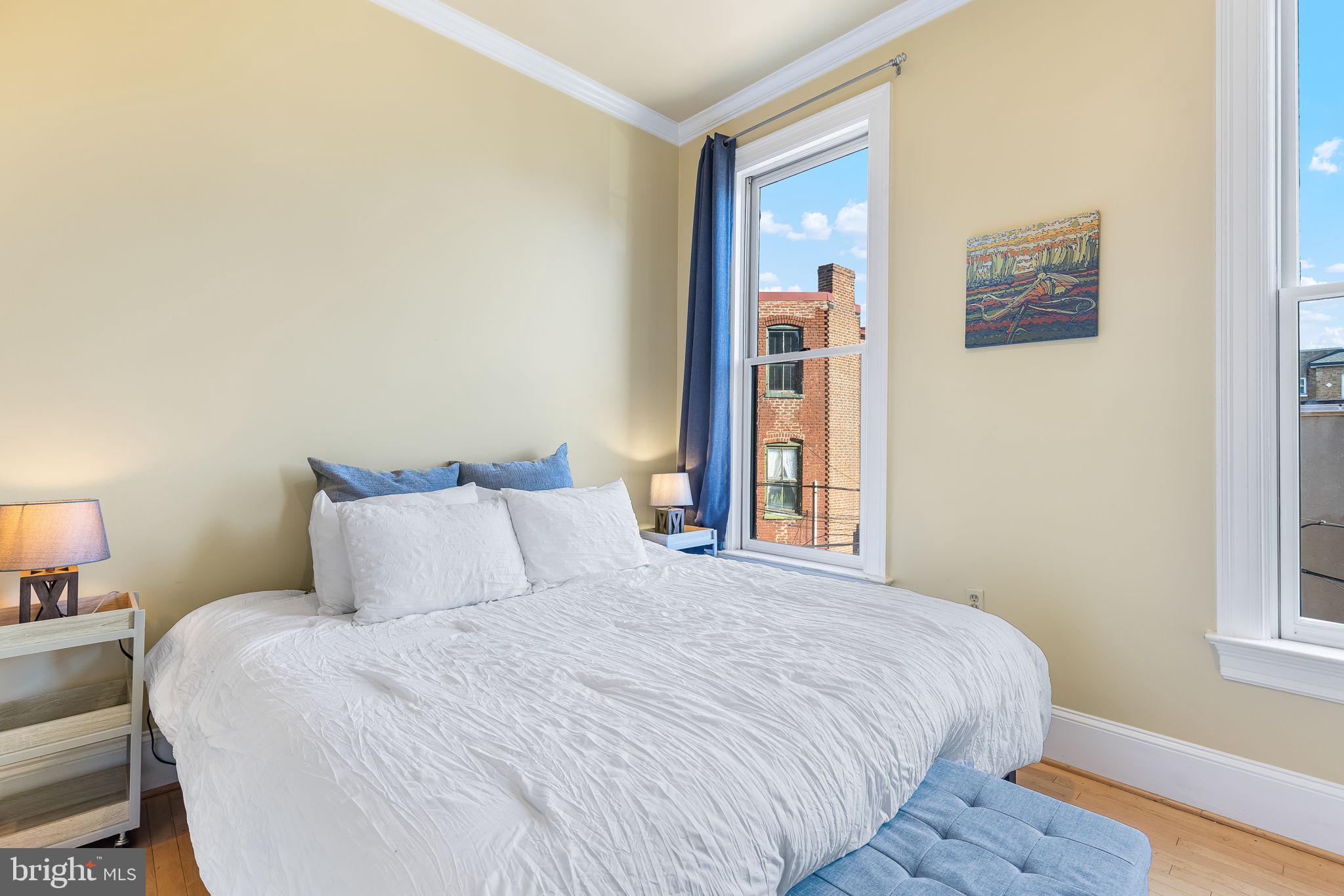 20 Logan Circle Northwest, Unit 12 Washington, DC 20005 - Photo 21 of 30 Can Accomodate a King Size Bed