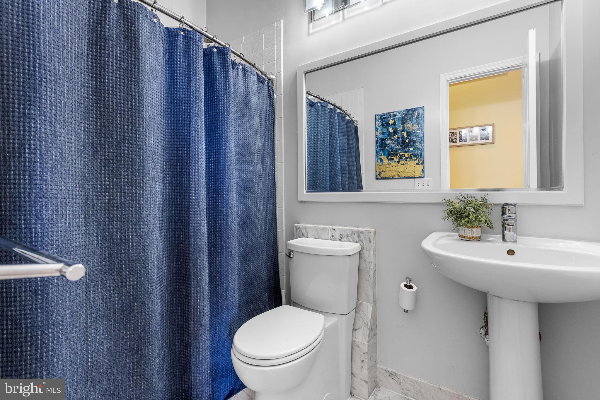 20 Logan Circle Northwest, Unit 12 Washington, DC 20005 - Photo 23 of 30 Ensuite Primary Bathroom