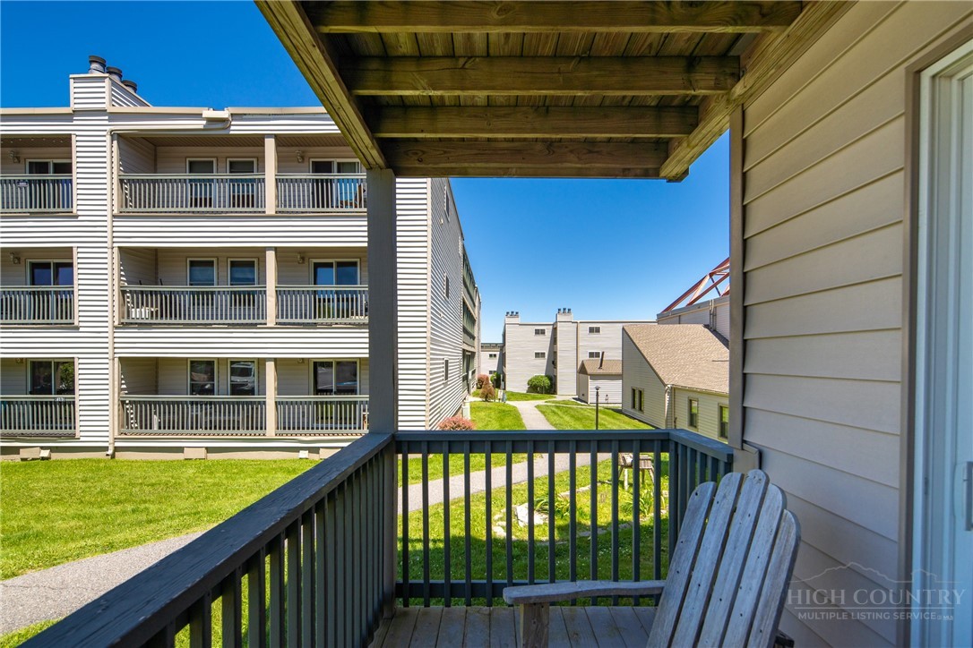 301 Pinnacle Inn Road, Unit 1110 Beech Mountain, NC 28604 - Photo 18 of 49