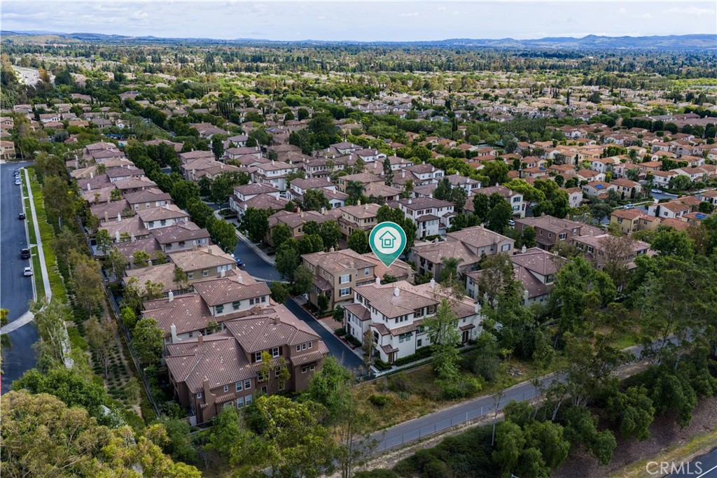 147 Lockford Irvine, CA 92602 - Photo 2 of 18