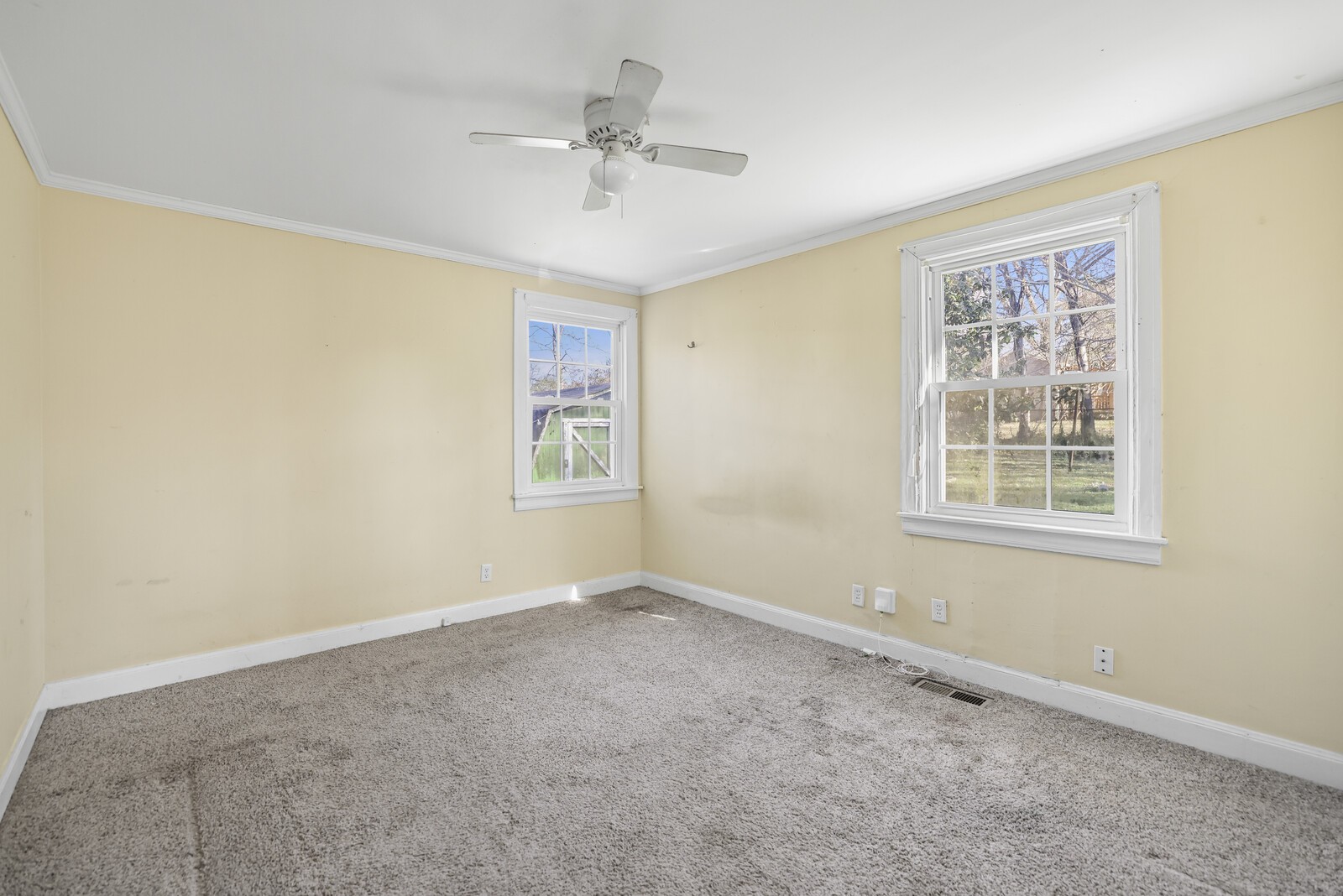 2217 Pinewood Road Nashville, TN 37216 - Photo 18 of 38 a view of an empty room with a window
