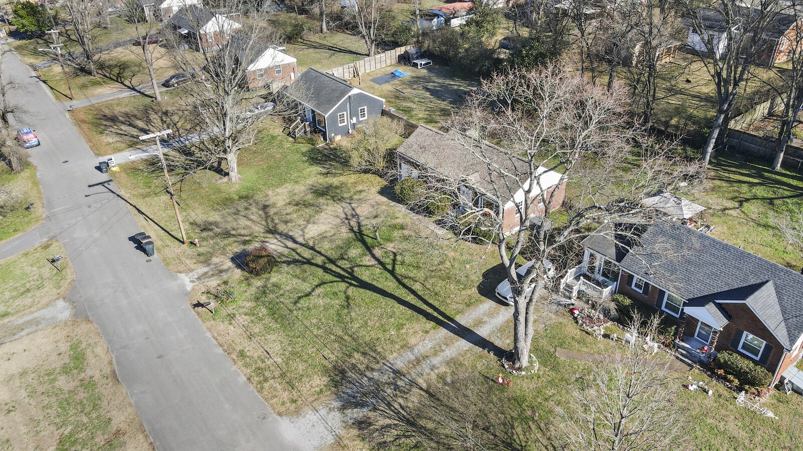 2217 Pinewood Road Nashville, TN 37216 - Photo 33 of 38 view of a house with a yard