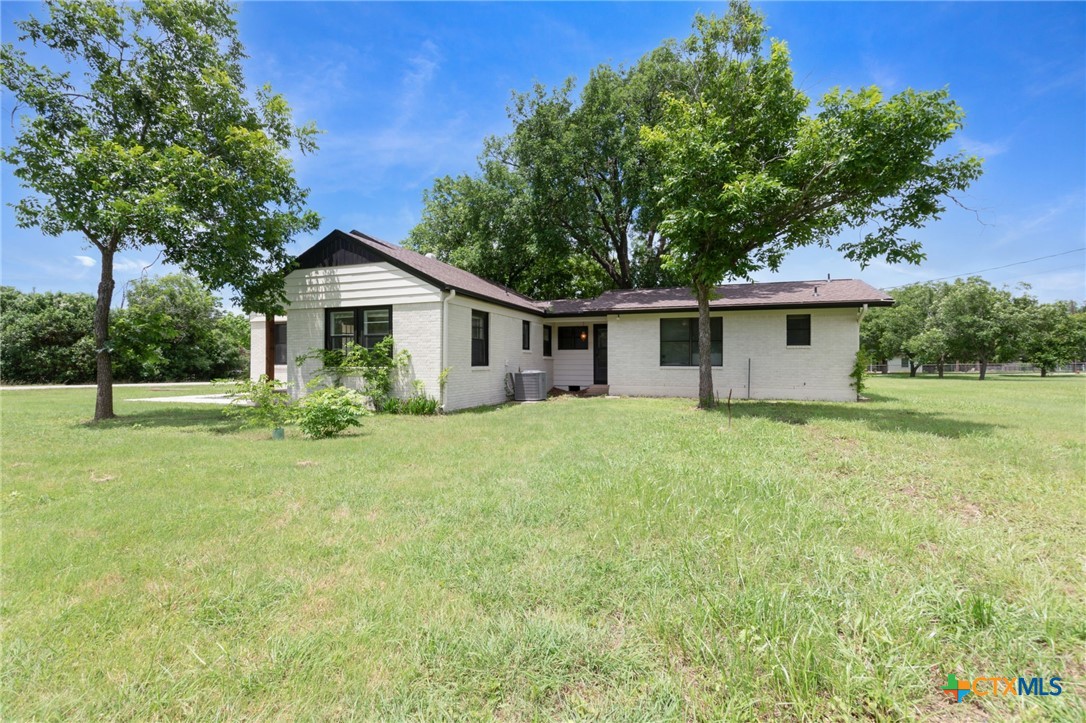 102 Elmo Street Florence, TX 76527 - Photo 21 of 32 Back of Home