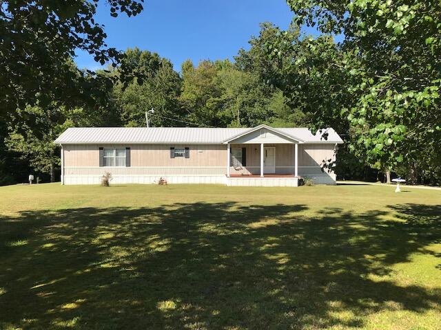 161 Holly Road Beattyville, KY 41311 - Photo 1 of 23 IMG_9150