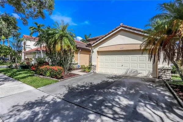 $4,650 | 4022 Pinewood Lane, Weston, FL 33331