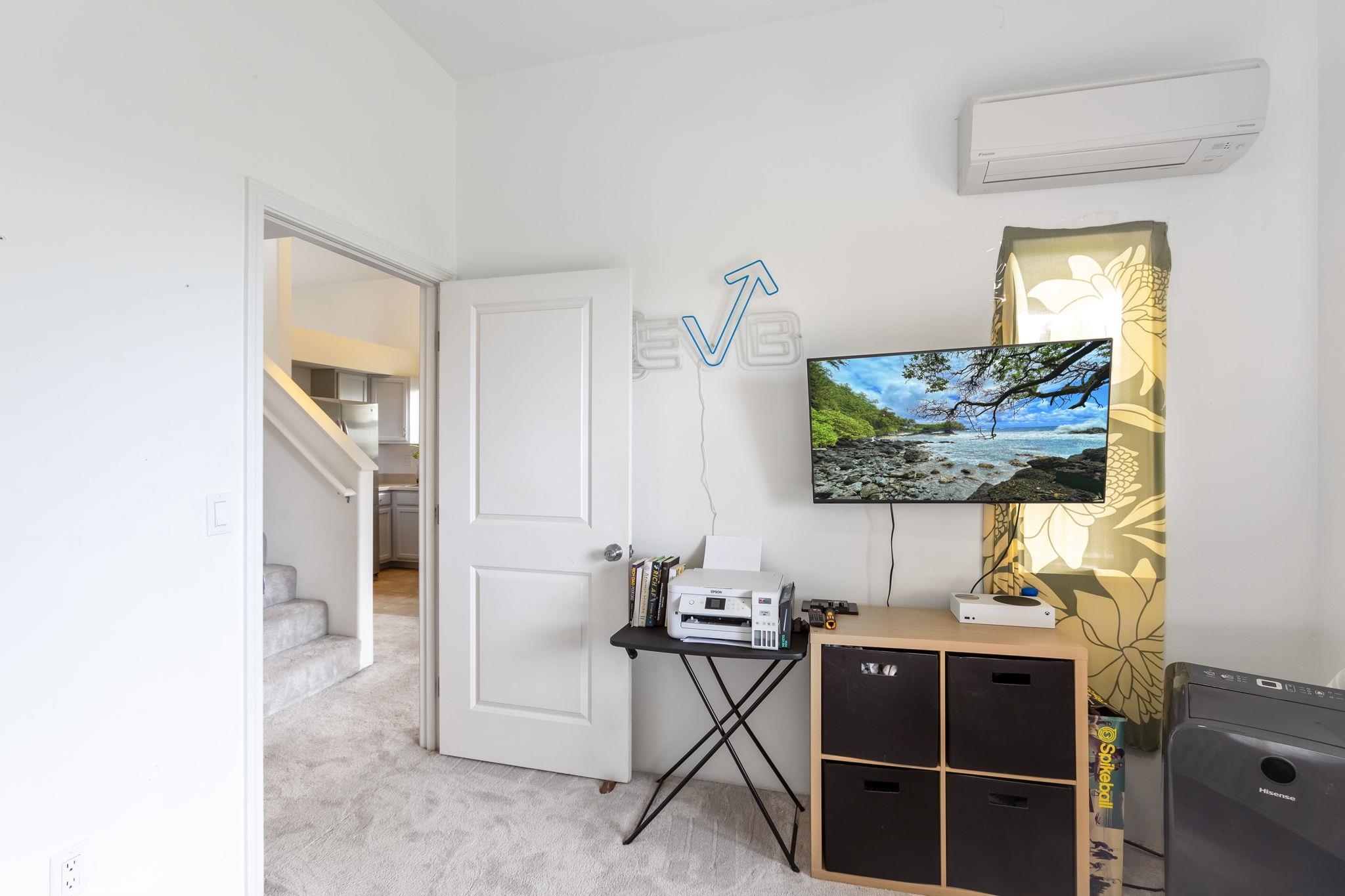 10 Heather Lane, Unit 231 Lahaina, HI 96761 - Photo 28 of 44 a room with furniture and a window