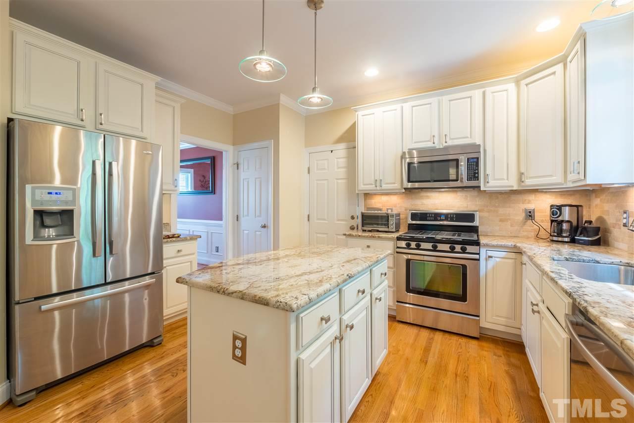 1704 Patterson Grove Road Apex, NC 27502 - Photo 3 of 25 Gallery Image 3