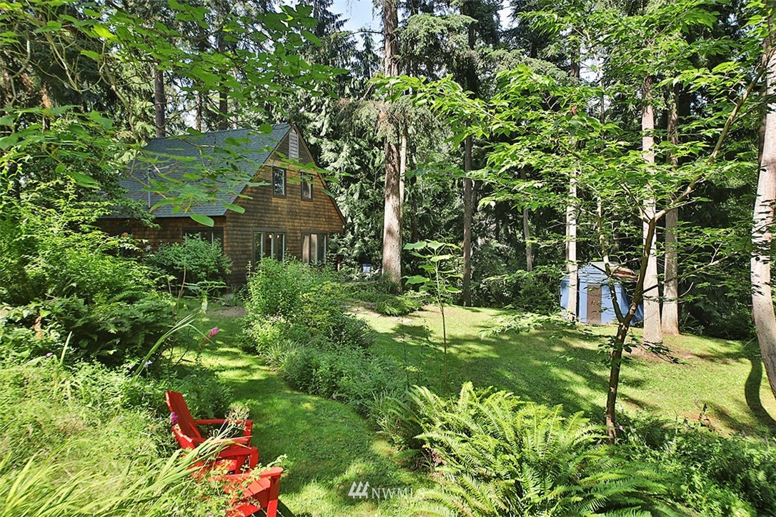 7921 Decatur Avenue Clinton, WA 98236 - Photo 1 of 38 Gallery Image 1