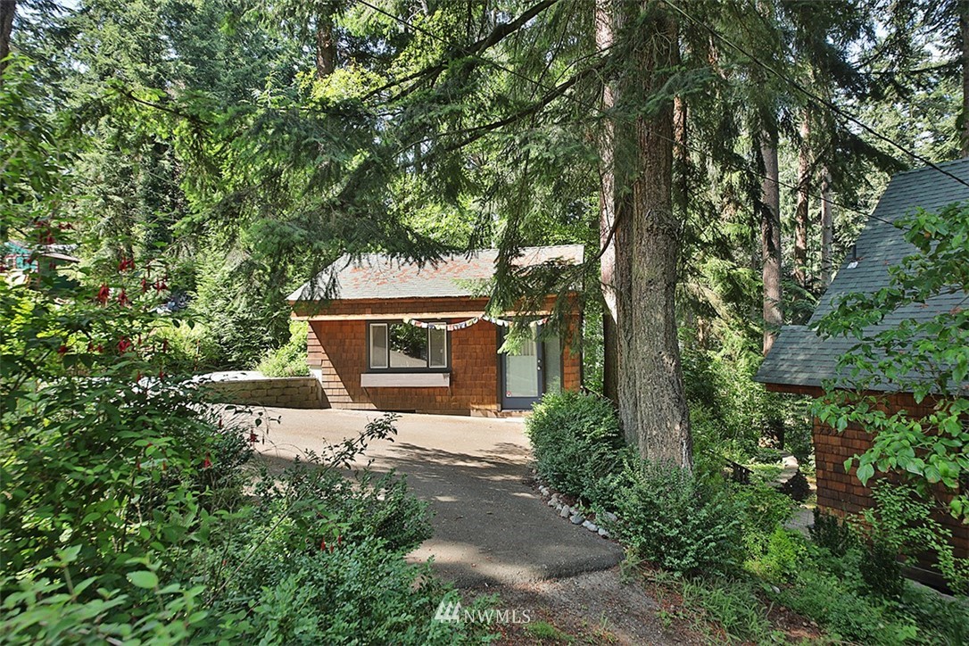 7921 Decatur Avenue Clinton, WA 98236 - Photo 24 of 38 Gallery Image 24