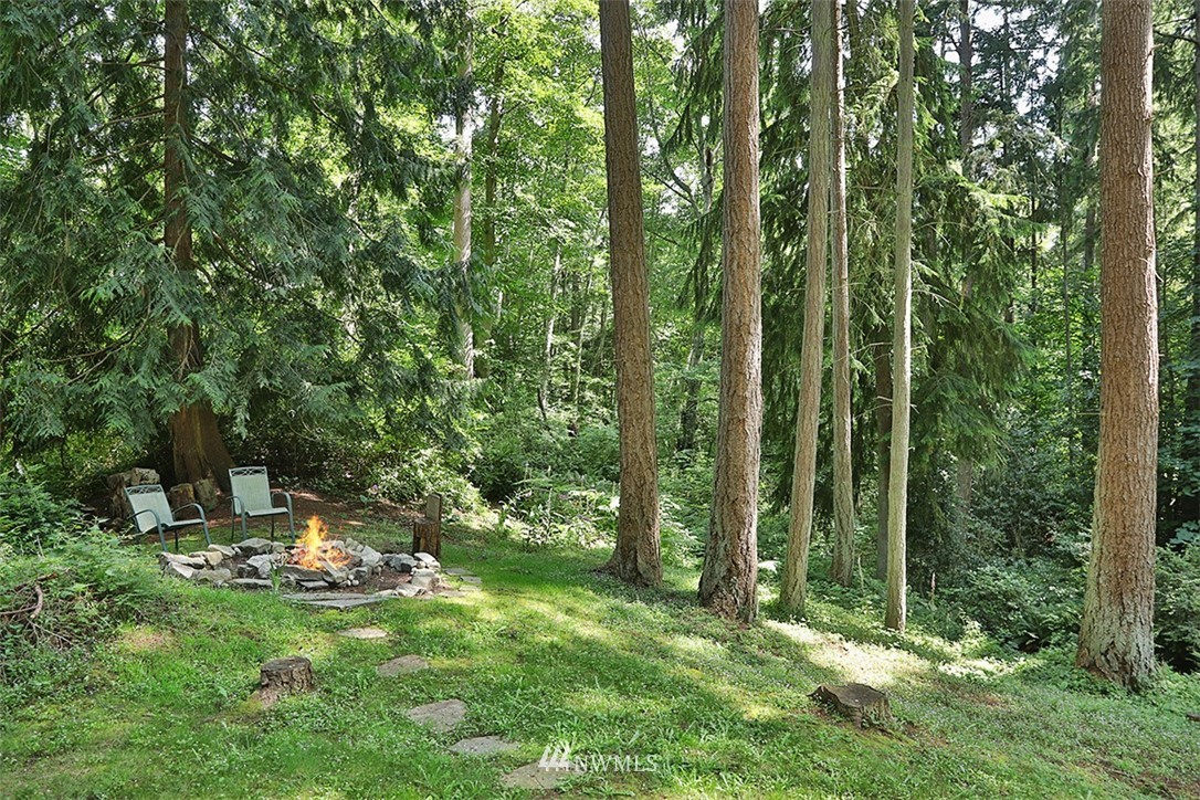 7921 Decatur Avenue Clinton, WA 98236 - Photo 29 of 38 Gallery Image 29