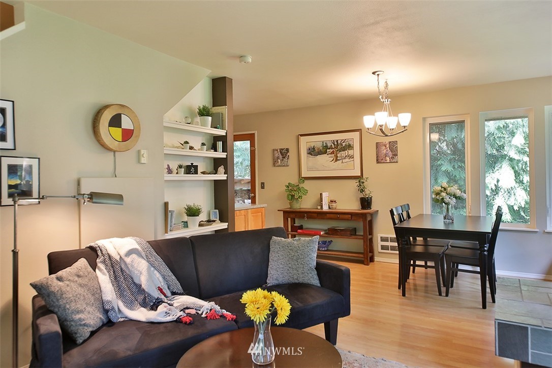 7921 Decatur Avenue Clinton, WA 98236 - Photo 9 of 38 Gallery Image 9