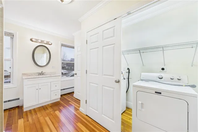 $749,900 | 18 Glenwood Avenue, Cranston, RI 02910