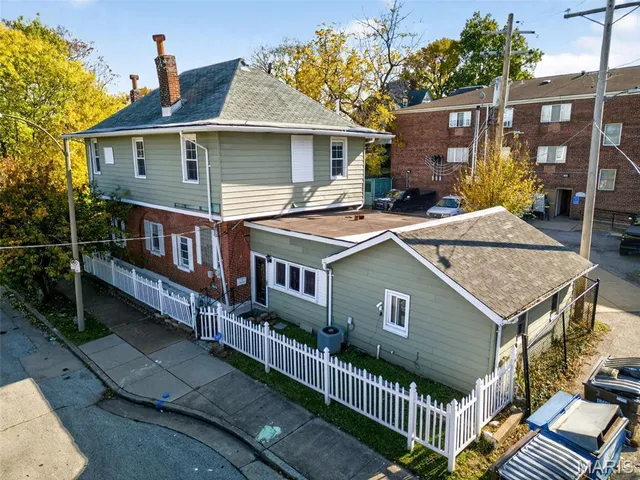 $169,900 | 3446 Henrietta Street, St. Louis, MO 63104