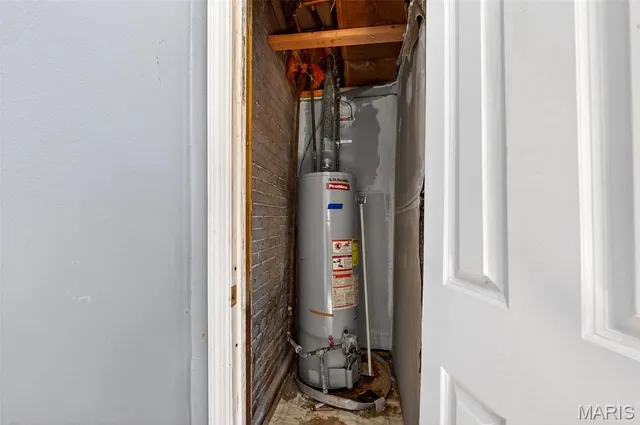 $169,900 | 3446 Henrietta Street, St. Louis, MO 63104