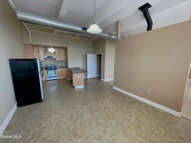 $3,275,000 | 11 Fremont Street, Gloversville, NY 12078