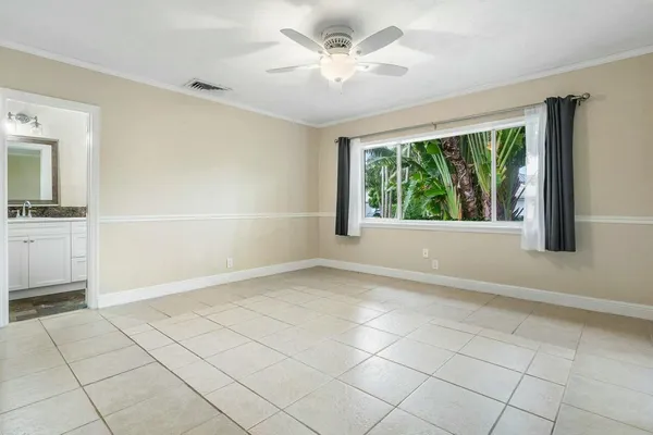 $7,500 | 121 Northeast Spanish Court, Boca Raton, FL 33432