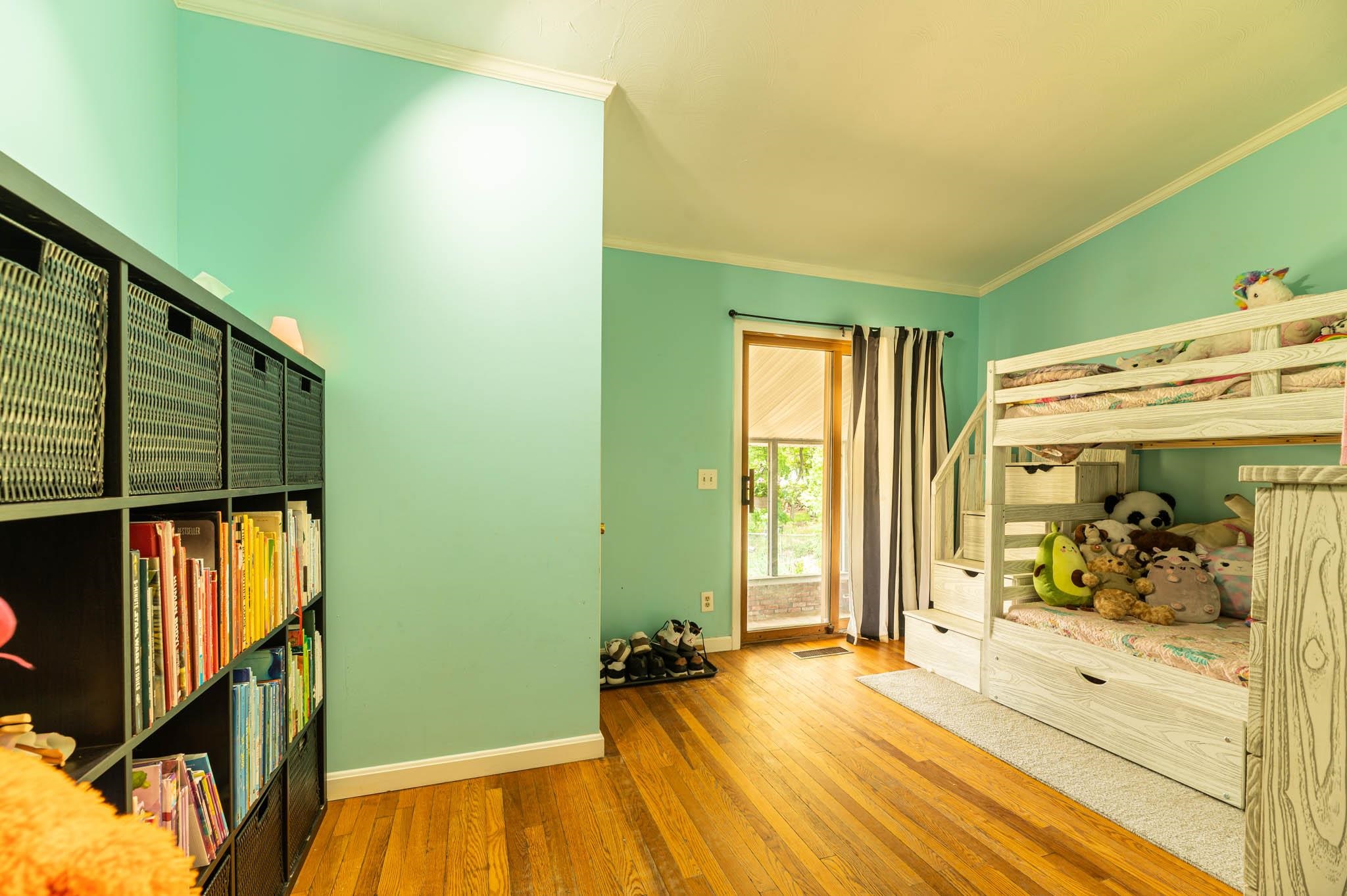 30 Dickerman Street Nashua, NH 03060 - Photo 8 of 16