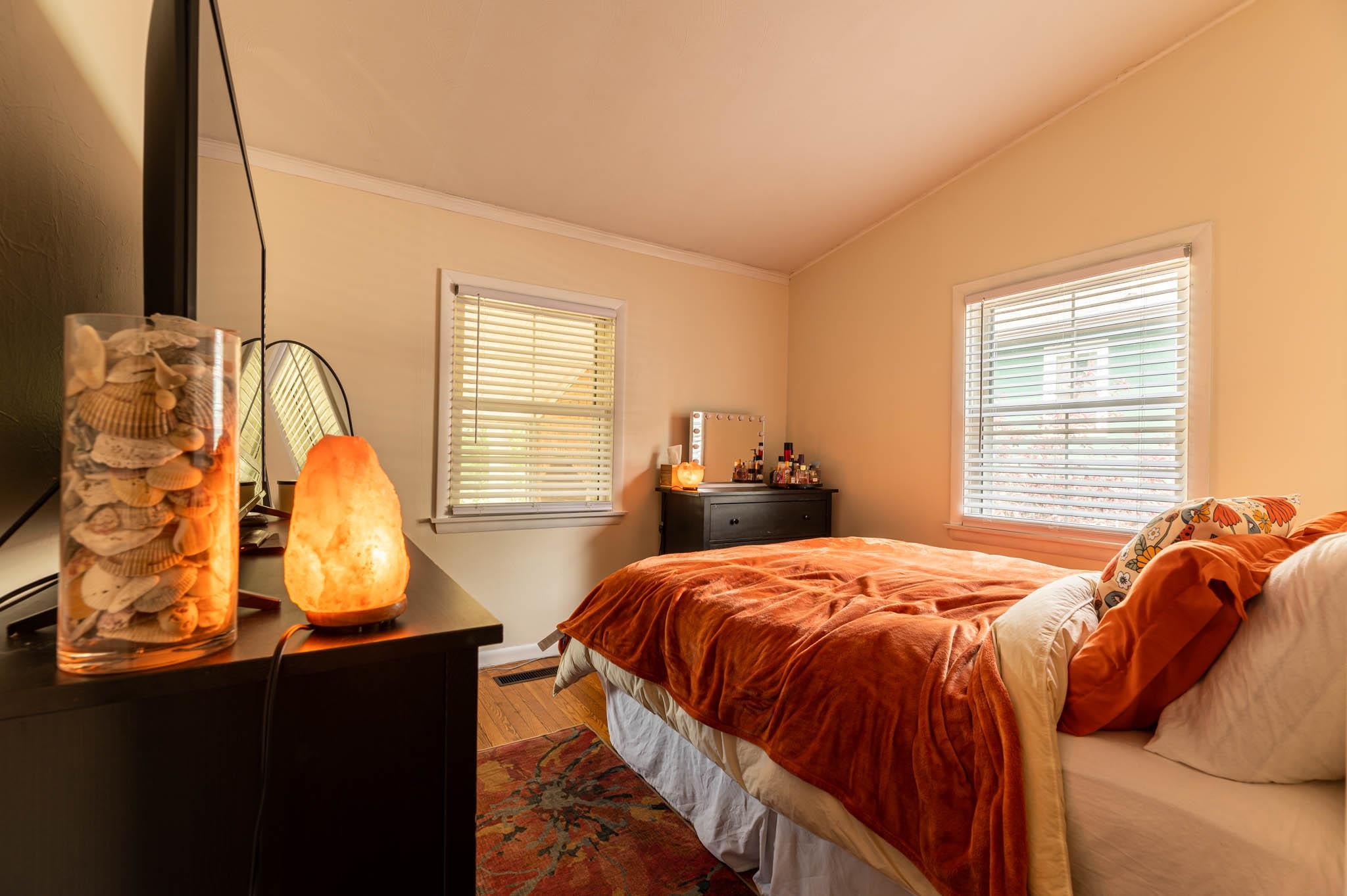 30 Dickerman Street Nashua, NH 03060 - Photo 9 of 16