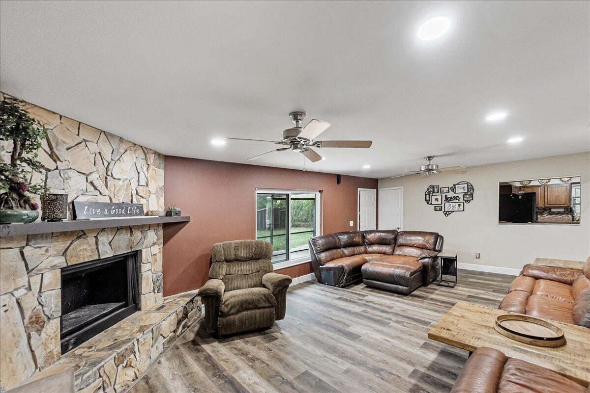 4840 Grovers Road Fort Pierce, FL 34951 - Photo 3 of 42 07-DSC4302