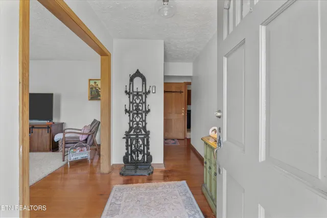 $380,000 | 3616 Riverview Drive, Knoxville, TN 37914