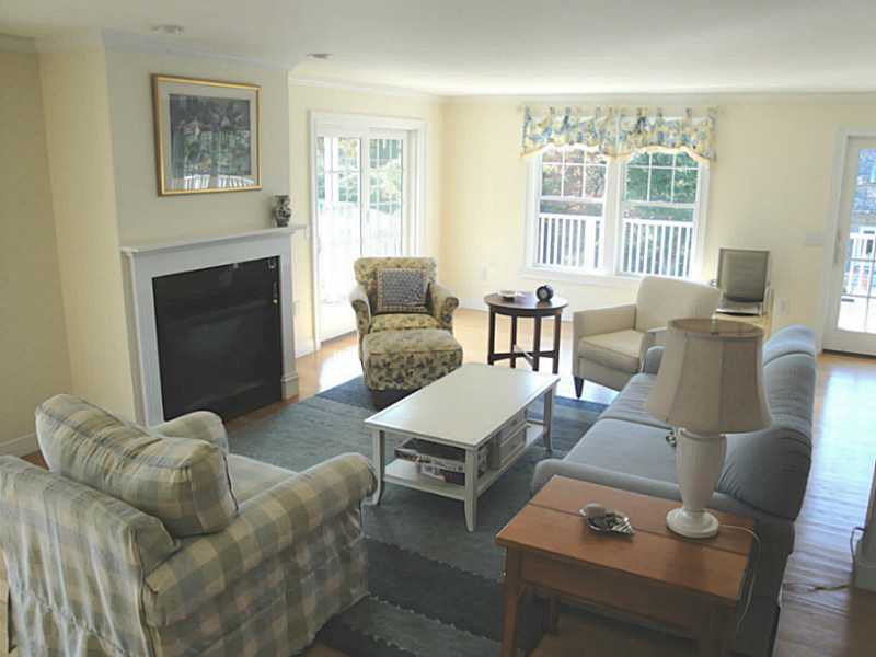 Den/Family/Great Room.
