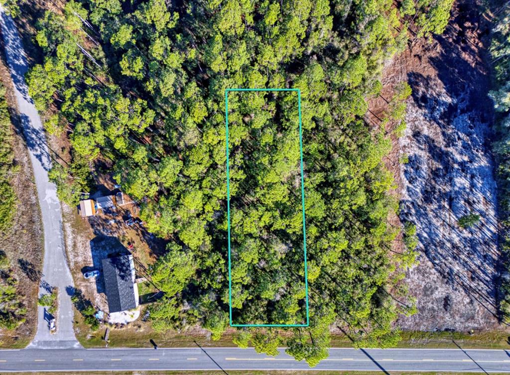 1013 C C Land Road Eastpoint, FL 32328 - Photo 3 of 7