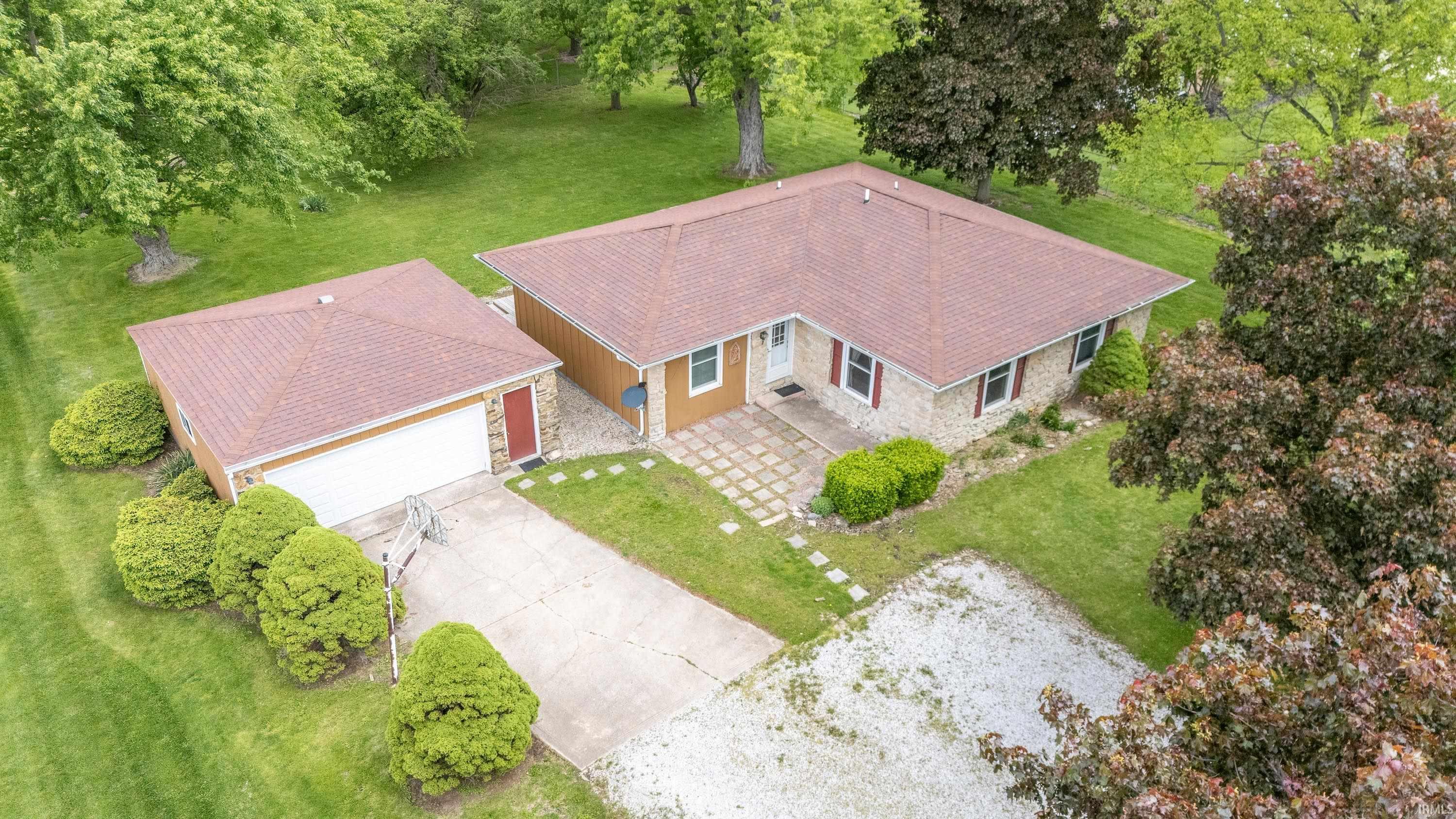 9482 East 100 South Road Greentown, IN 46936 - Photo 4 of 29