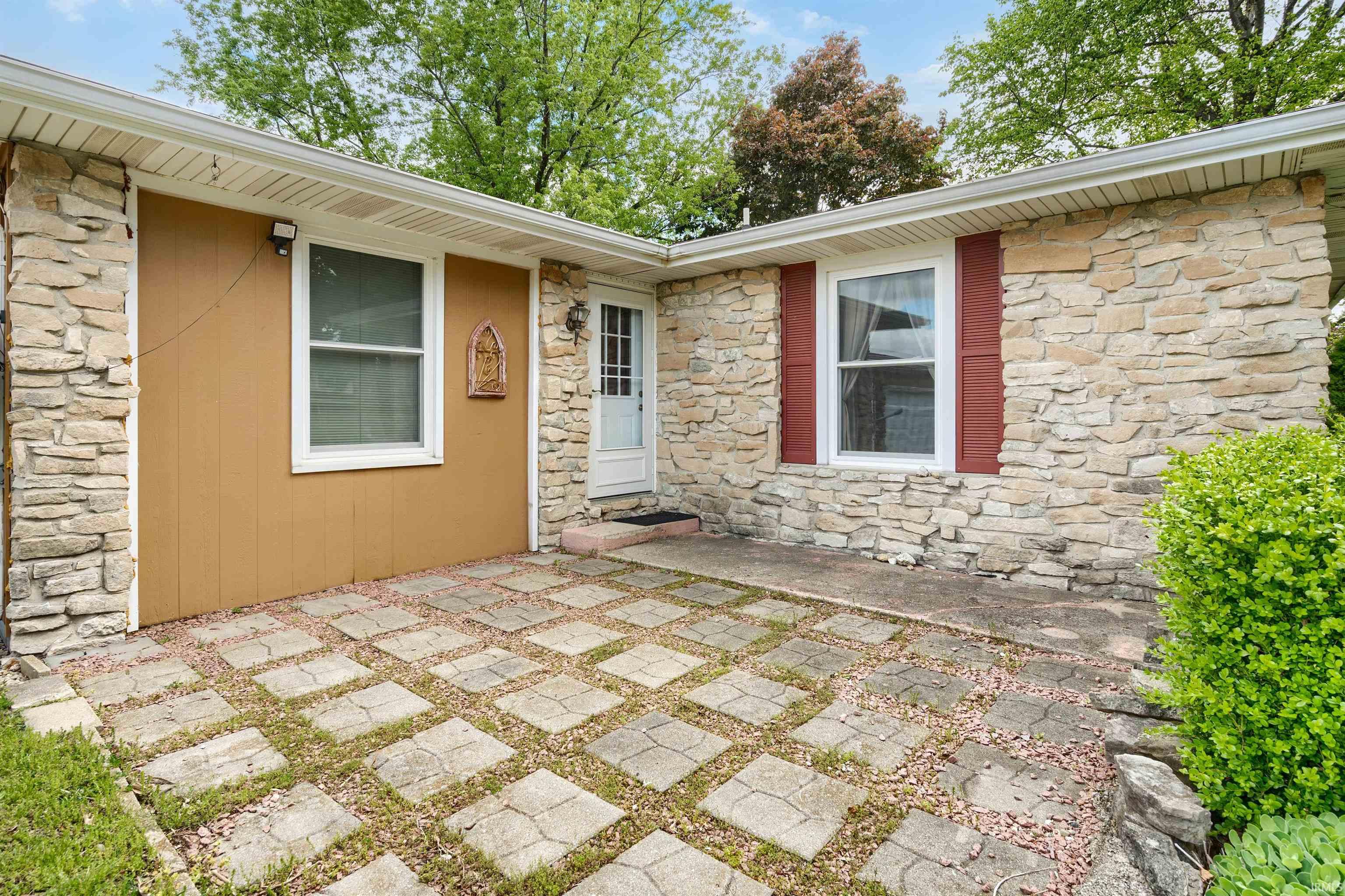 9482 East 100 South Road Greentown, IN 46936 - Photo 5 of 29