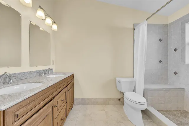 $389,000 | 10761 Northwest 14th Street, Unit 281, Plantation, FL 33322