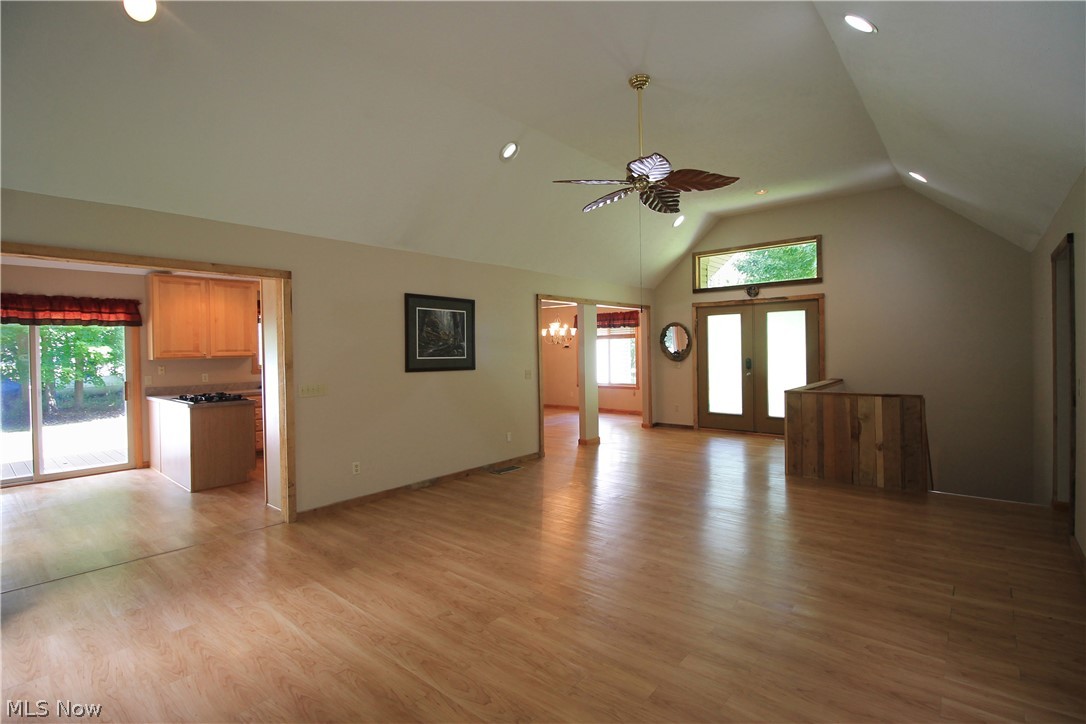 11269 Bloom Road Garrettsville, OH 44231 - Photo 3 of 26
