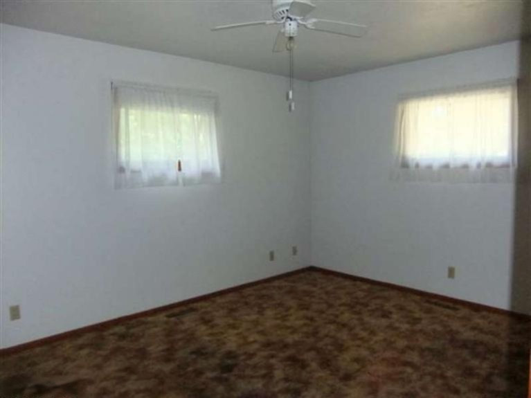 5957 White Road Muskegon, MI 49442 - Photo 7 of 11 Additional Photo