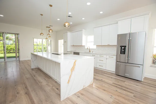 $4,900 | 10881 La Salinas Circle, Boca Raton, FL 33428