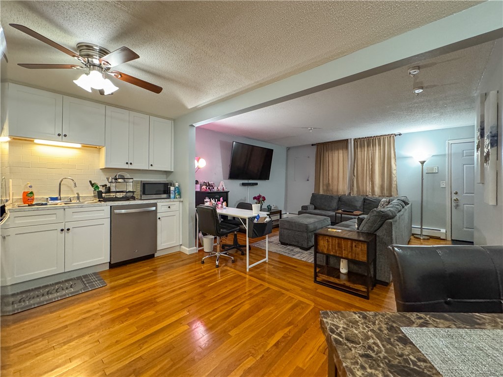 567 Smithfield Road, Unit 47 North Providence, RI 02904 - Photo 4 of 29 Gallery Image 4