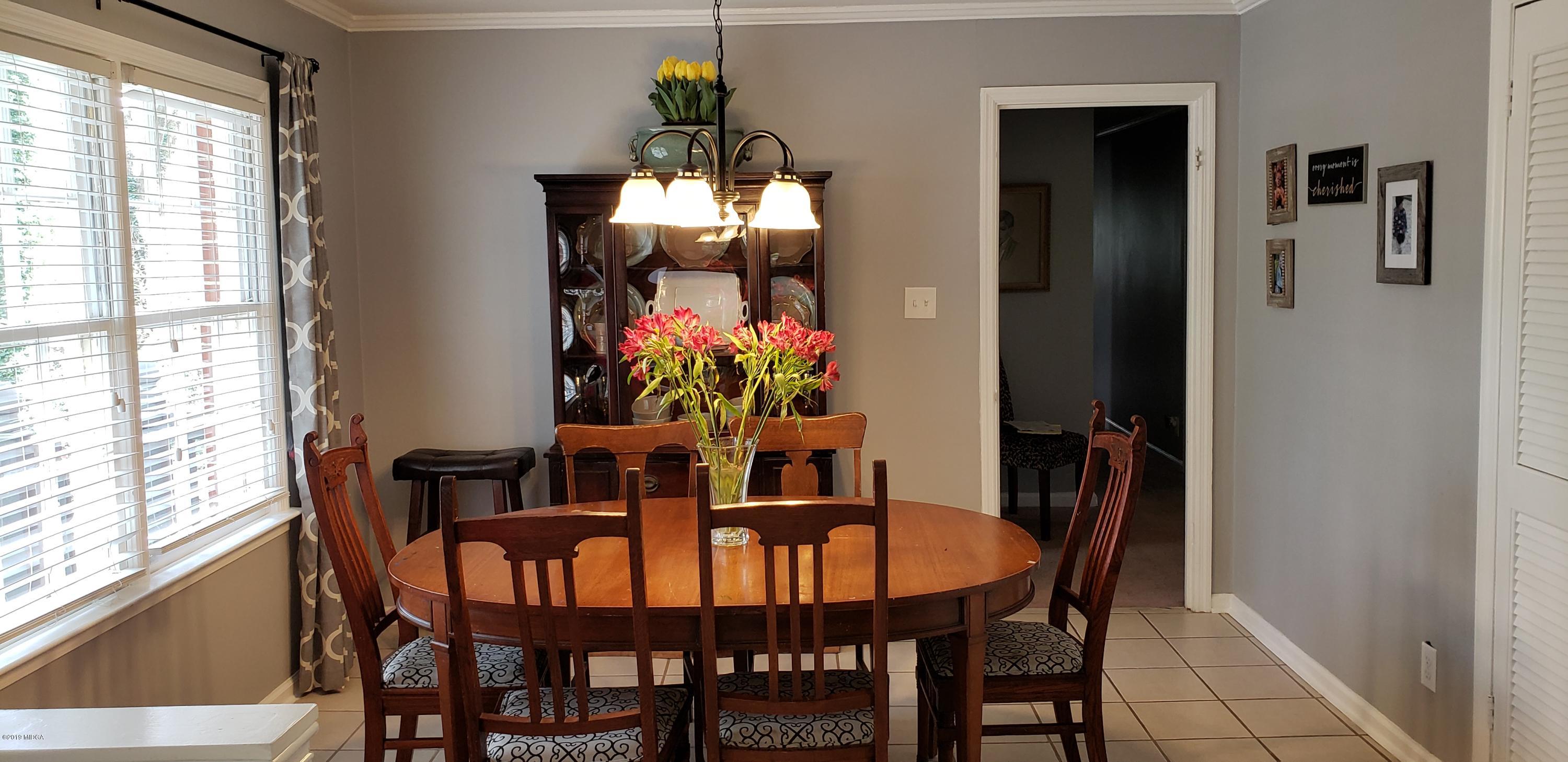 4467 Rivoli Drive Macon, GA 31210 - Photo 14 of 34 20190304_121542