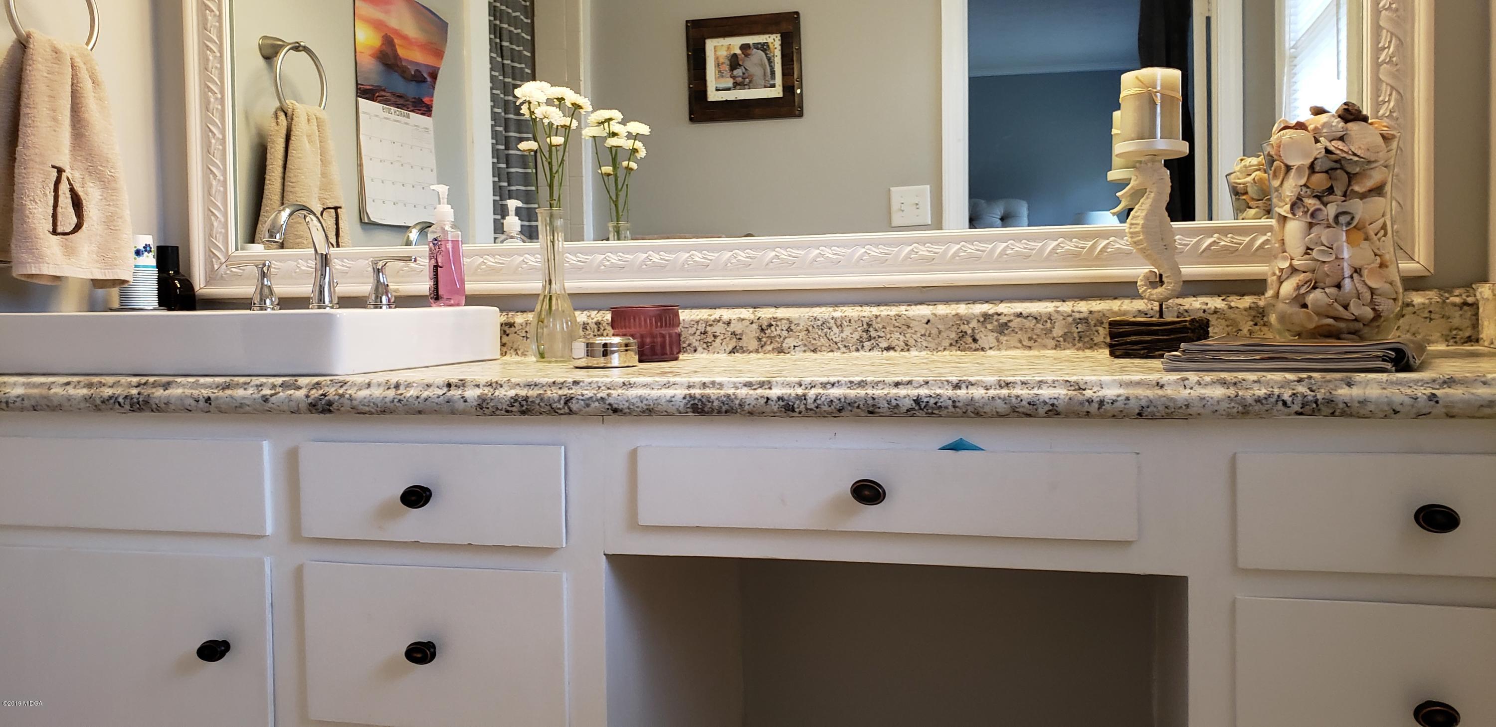 4467 Rivoli Drive Macon, GA 31210 - Photo 27 of 34 20190304_122503
