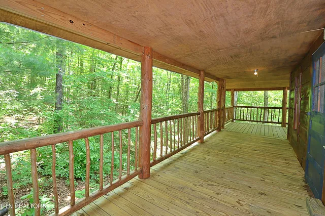 $589,000 | 495 Bear Hollow Road, Oneida, TN 37841