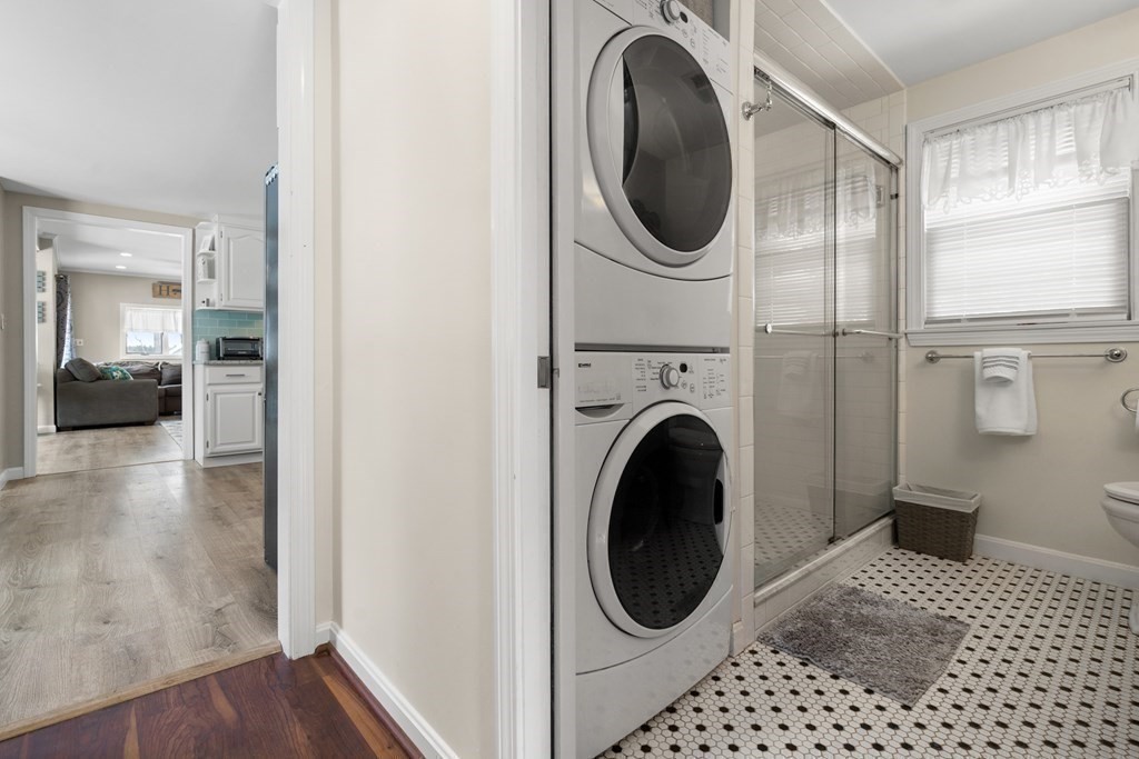 39 Pine Road Westford, MA 01886 - Photo 12 of 22 Gallery Image 12