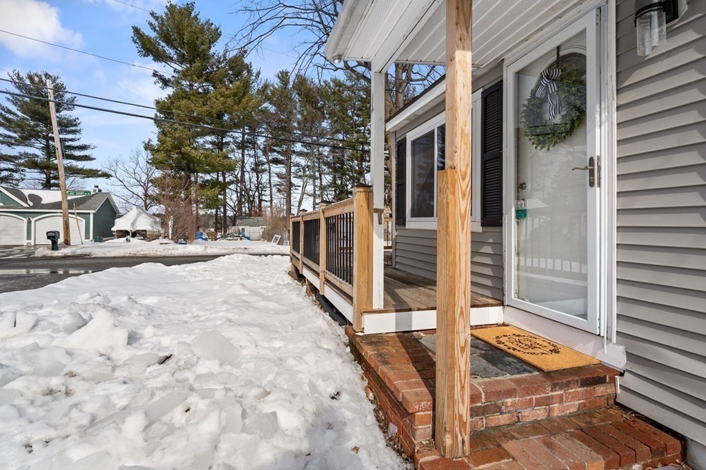 39 Pine Road Westford, MA 01886 - Photo 2 of 22 Gallery Image 2