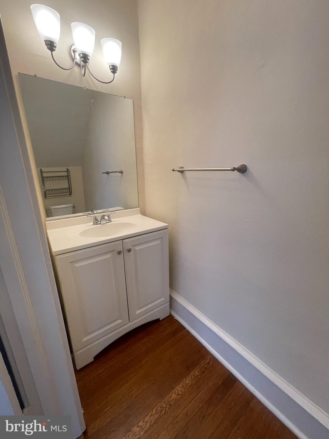 134 Arnold Road Ardmore, PA 19003 - Photo 9 of 18